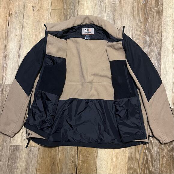 5.11 Tactical Fleece Jacket Men’s Size 2XL Tan Black Conceal Carry Outdoors Work - Picture 3 of 8